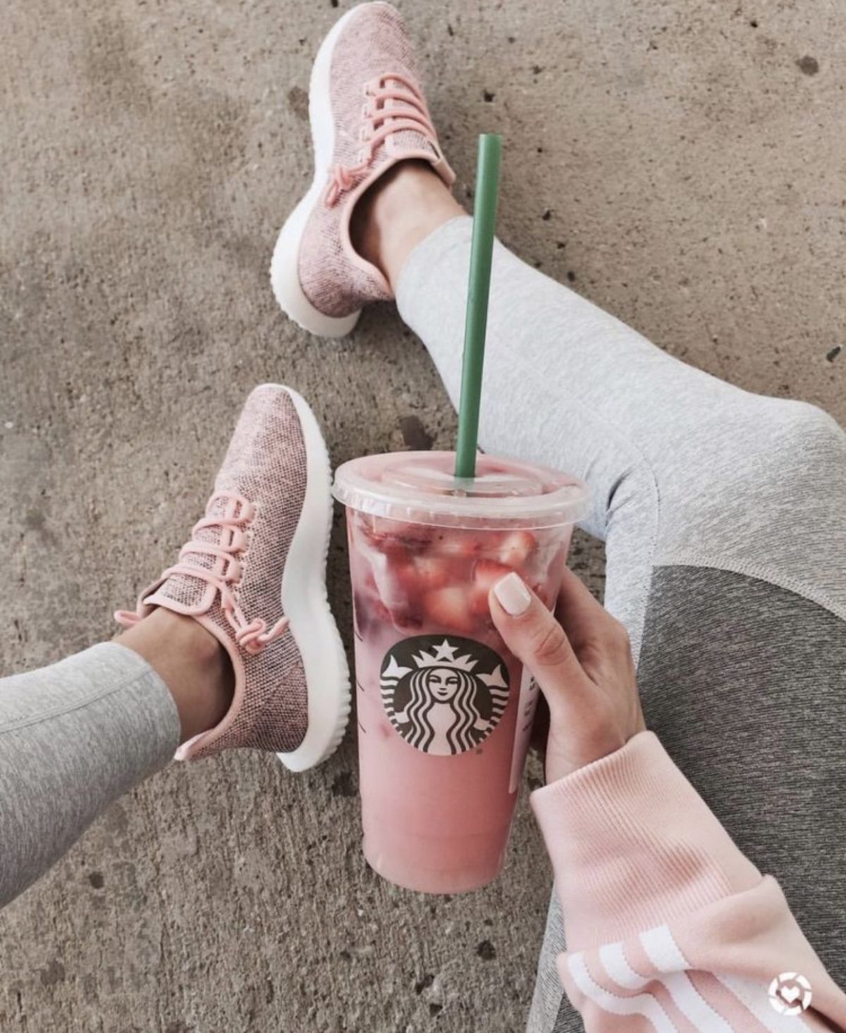 low carb pink drink healthier starbucks drink